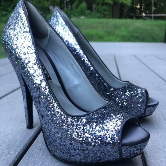 Vera Wang White Collection Glitter Stilettos  WM6 - Picture 1 of 5